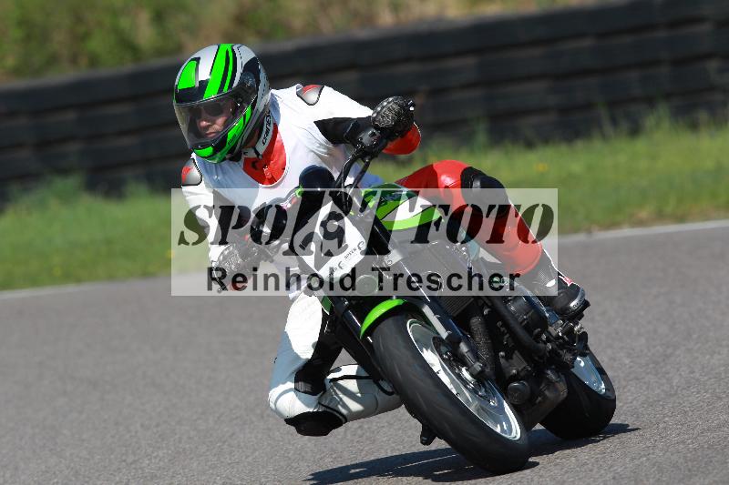 /Archiv-2022/07 16.04.2022 Speer Racing ADR/Instruktorengruppe/29